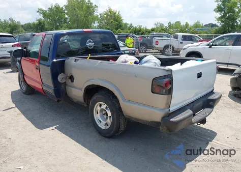 2001 Chevrolet S Truck Ls from USA, damaged, VIN 1GCCS19W11K141704